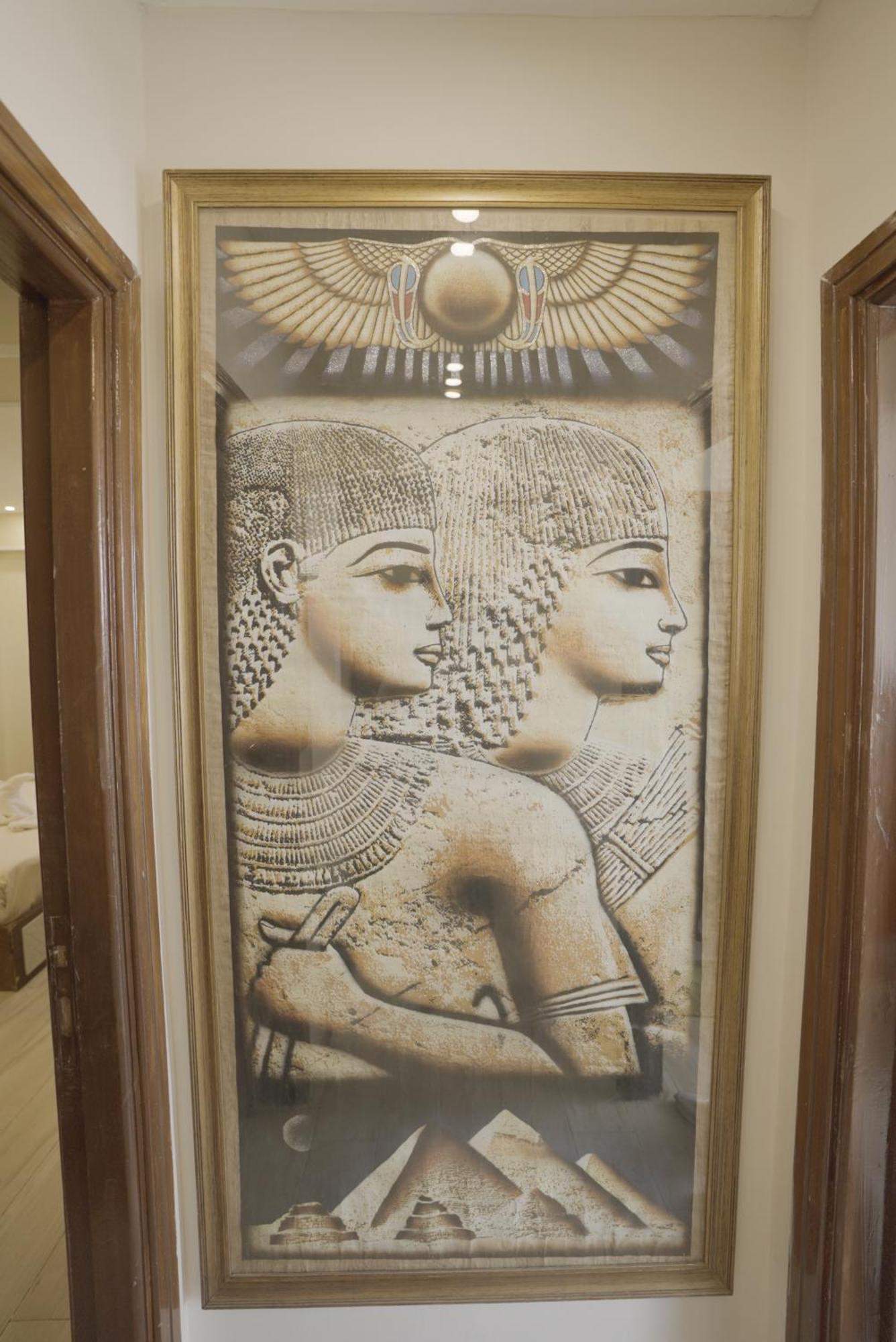 Queen Cleopatra Pyramids Hotel Кайро Екстериор снимка